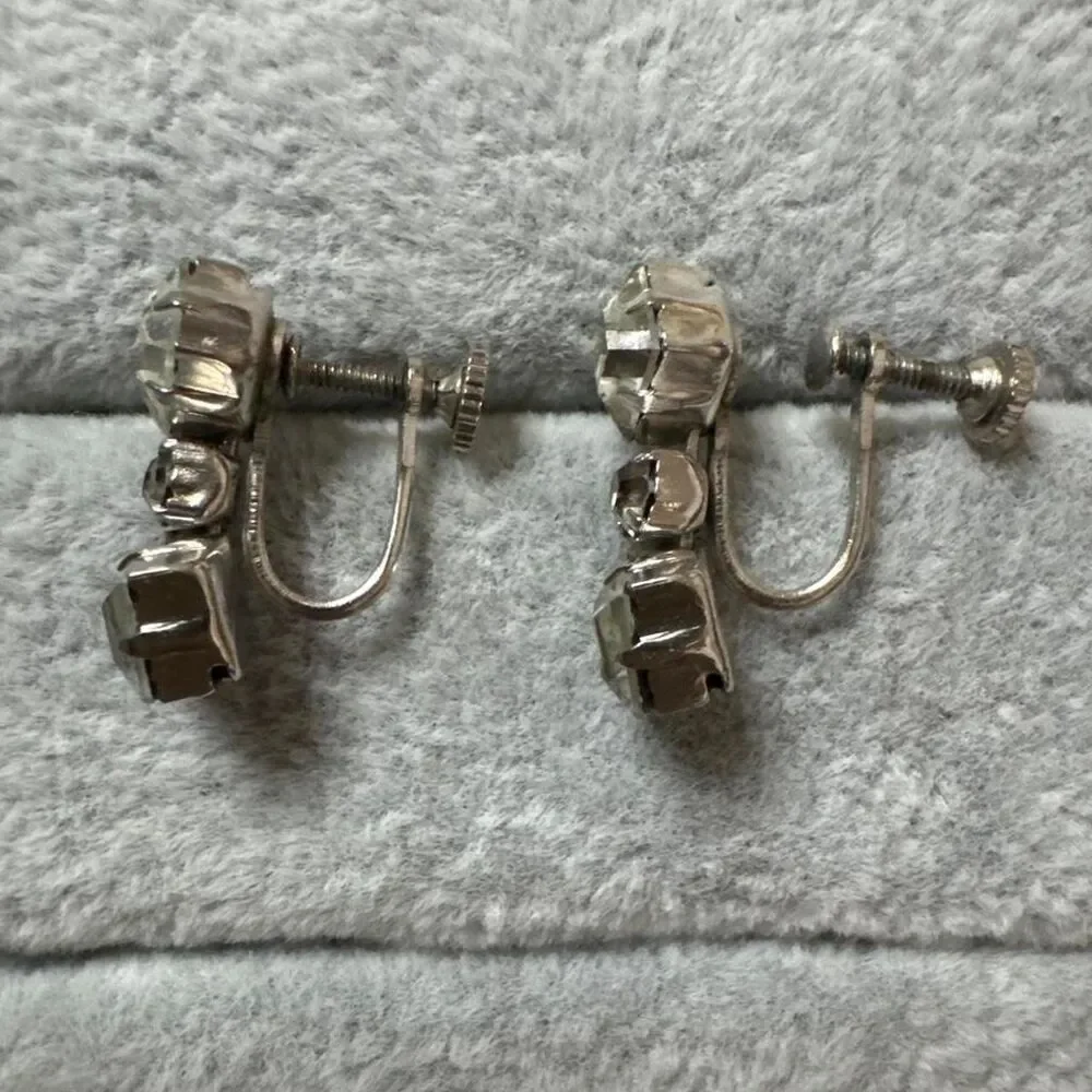 Source Unknown silver tone